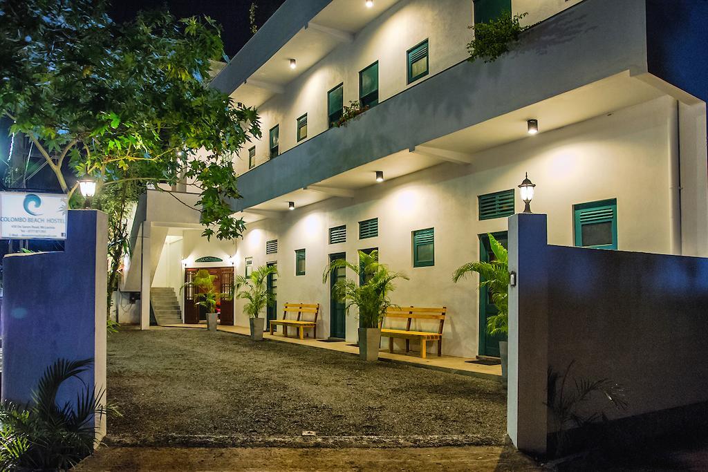 Colombo Beach Hostel Dehiwala-Mount Lavinia Exterior photo